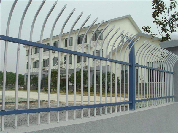 單向彎防攀爬鋅鋼護欄